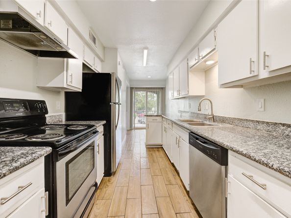 6200 W Tidwell Road 2608, Houston TX 77092