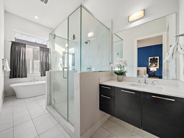 2705 St Emanuel Street, Houston TX 77004