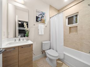 2705 St Emanuel Street, Houston TX 77004