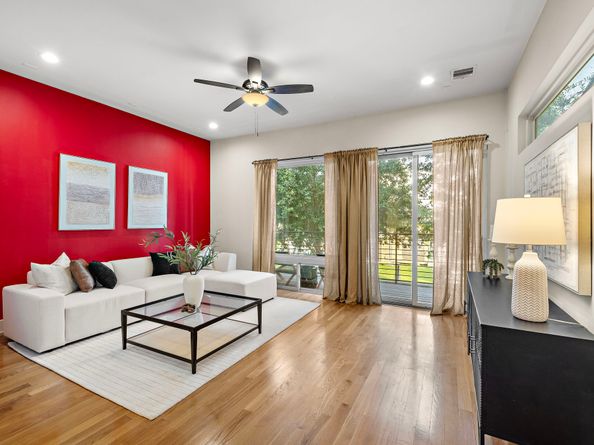 2705 St Emanuel Street, Houston TX 77004