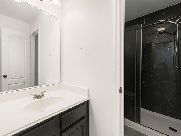 14910 Lake Woodbridge Court, Sugar Land TX 77498