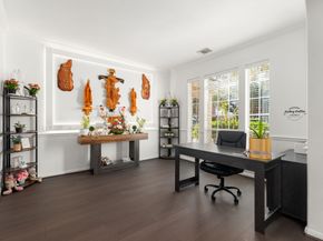 14910 Lake Woodbridge Court, Sugar Land TX 77498