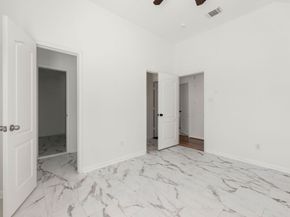 14910 Lake Woodbridge Court, Sugar Land TX 77498