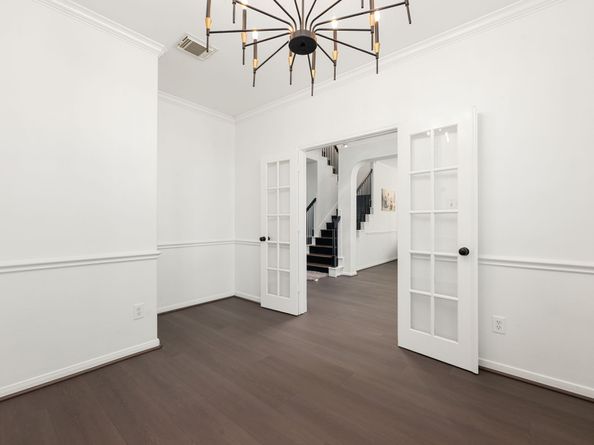 14910 Lake Woodbridge Court, Sugar Land TX 77498