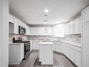 9026 Mcgallion Road, Houston TX 77022