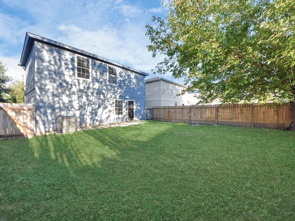 19019 Remington Park Drive, Houston TX 77073