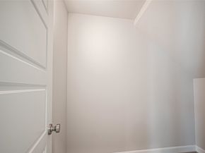 8926 Grovner Place, Houston TX 77055