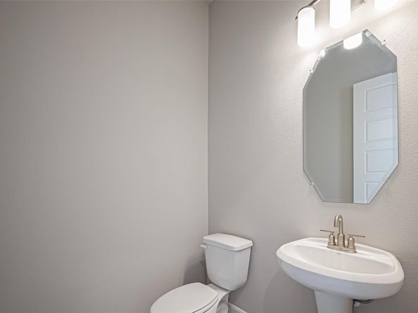 8926 Grovner Place, Houston TX 77055