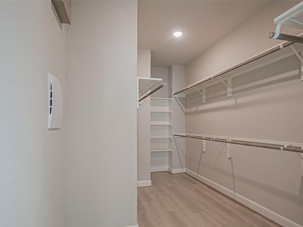 8926 Grovner Place, Houston TX 77055