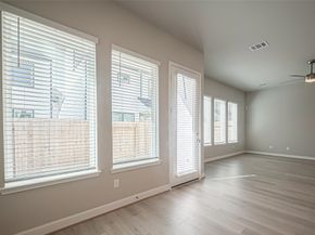 8926 Grovner Place, Houston TX 77055