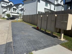 8926 Grovner Place, Houston TX 77055