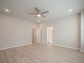 8926 Grovner Place, Houston TX 77055