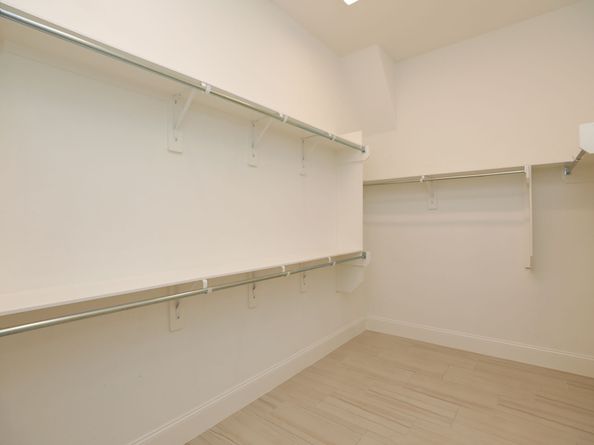 27899 Serenata Springs Drive, Spring TX 77386