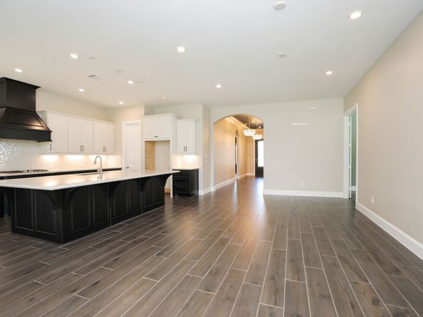 27899 Serenata Springs Drive, Spring TX 77386