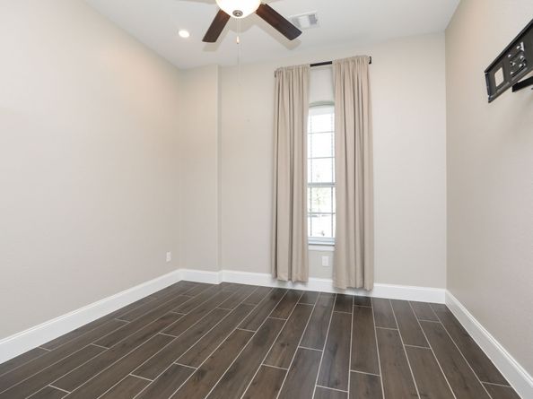 27899 Serenata Springs Drive, Spring TX 77386