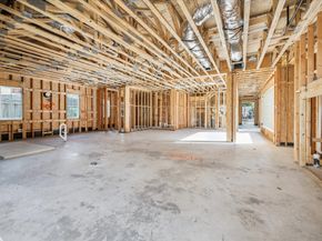 1046 Gardenia Drive, Houston TX 77018