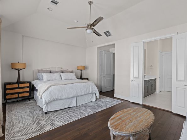 6007 Matthew Oaks Place, Houston TX 77007