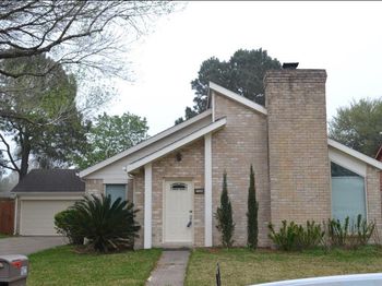 1922 Pepperwood Lane