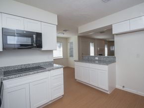 6103 Portal Drive, Houston TX 77096