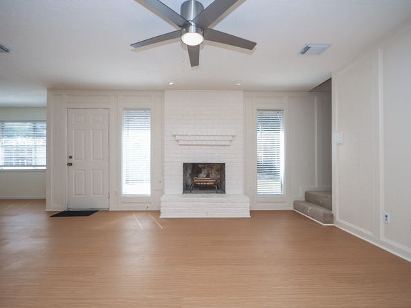 6103 Portal Drive, Houston TX 77096