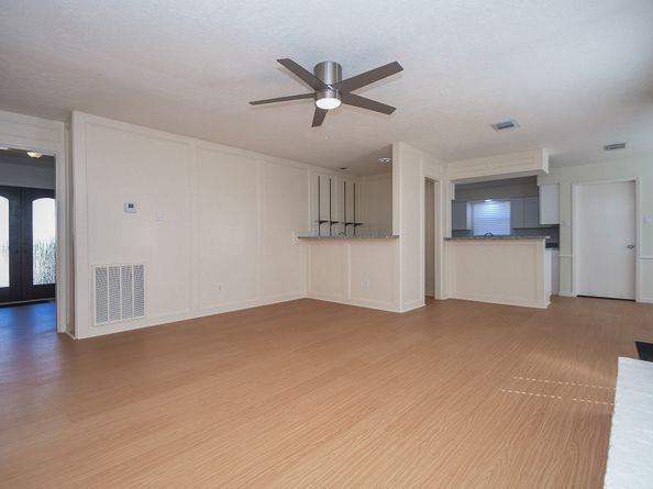 6103 Portal Drive, Houston TX 77096