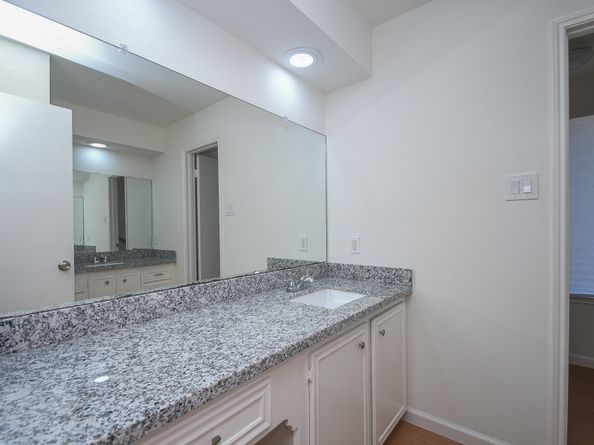 6103 Portal Drive, Houston TX 77096