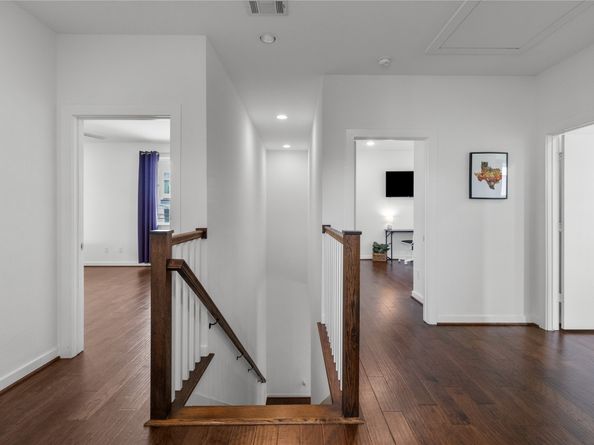 713 James Street, Houston TX 77009