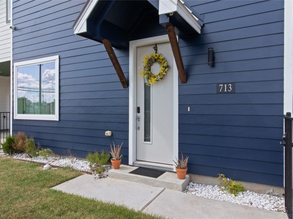 713 James Street, Houston TX 77009