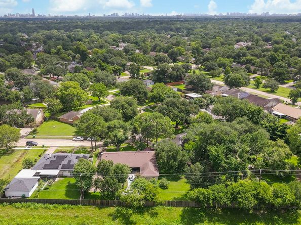 5907 Beaudry Drive, Houston TX 77035