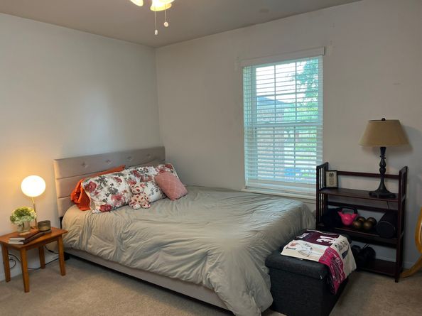 7221 Beechnut Street D, Houston TX 77074