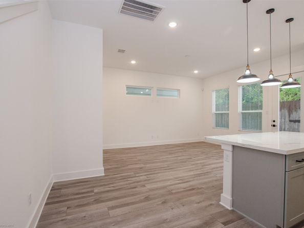 2054 Johanna Creek Drive, Houston TX 77055