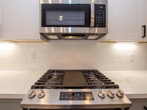 2054 Johanna Creek Drive, Houston TX 77055