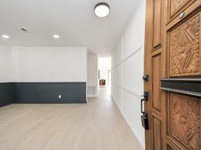 6027 Dellfern Drive, Houston TX 77035