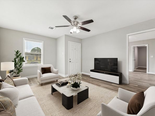 5130 Ripplebrook Drive, Houston TX 77045