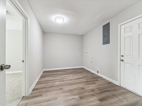 5130 Ripplebrook Drive, Houston TX 77045