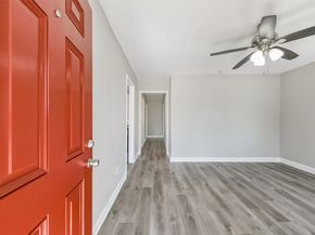 5130 Ripplebrook Drive, Houston TX 77045