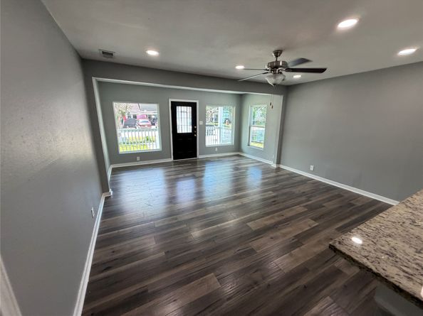 7619 Ilex Street, Houston TX 77012