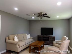 7619 Ilex Street, Houston TX 77012