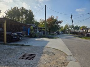 14548 Gainesville Street, Houston TX 77015