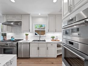 736 Voss Road, Houston TX 77024