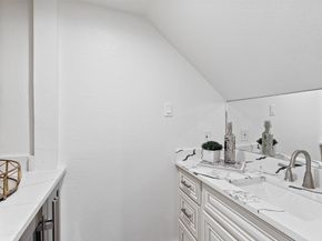 736 Voss Road, Houston TX 77024