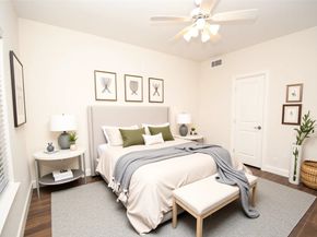 562 Bomar Street, Houston TX 77006
