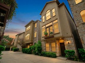 562 Bomar Street, Houston TX 77006