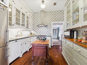 416 Highland Street, Houston TX 77009