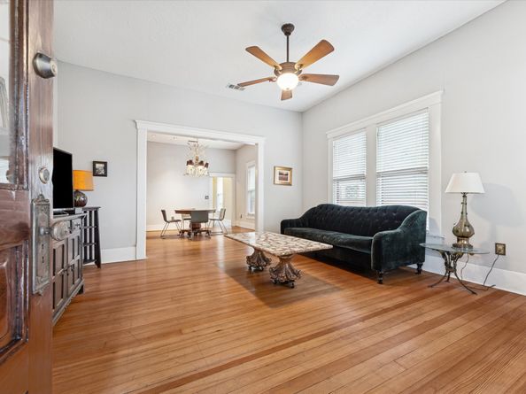 416 Highland Street, Houston TX 77009