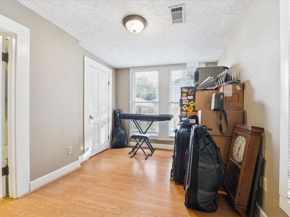 416 Highland Street, Houston TX 77009