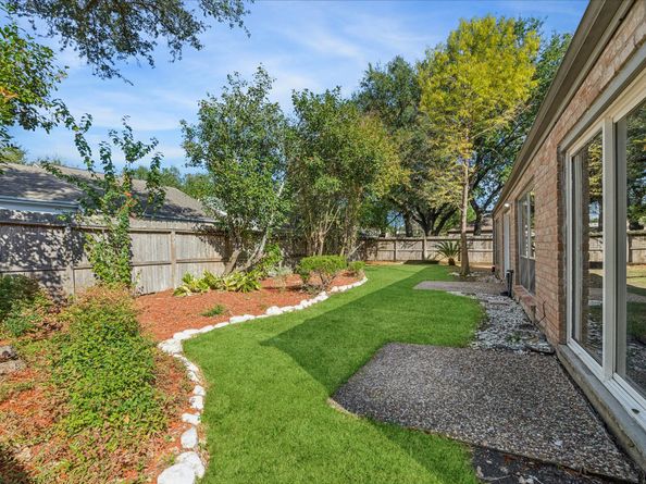 11414 OVERBROOK Lane, Houston TX 77077