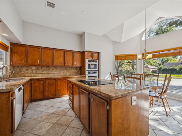 11414 OVERBROOK Lane, Houston TX 77077