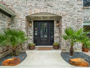 153 N Rainbow Ridge Circle, The Woodlands TX 77381