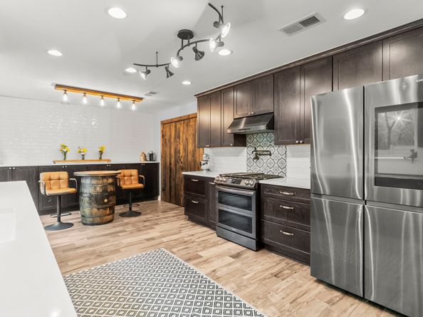 153 N Rainbow Ridge Circle, The Woodlands TX 77381